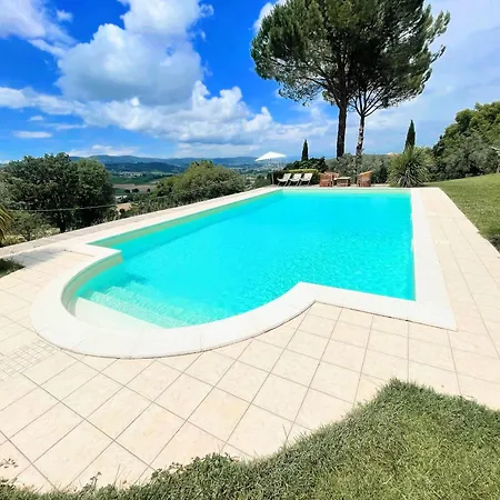 Between Montefalco And Bevagna - 3 Kms Walk To Shops, Bars And Restaurants *