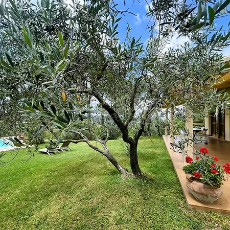 Between Montefalco And Bevagna - 3 Kms Walk To Shops, Bars And Restaurants Villa *