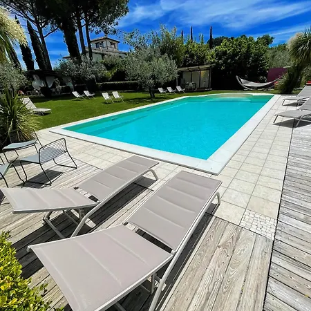 Between Montefalco And Bevagna - 3 Kms Walk To Shops, Bars And Restaurants Belvedere (Perugia)