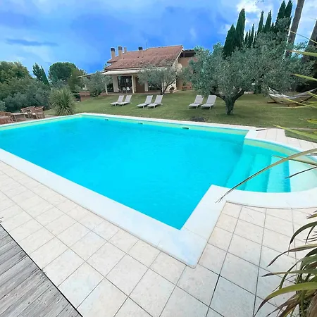Between Montefalco And Bevagna - 3 Kms Walk To Shops, Bars And Restaurants Belvedere (Perugia)