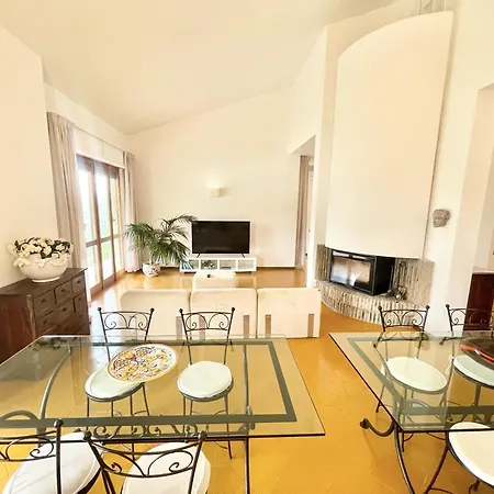 Between Montefalco And Bevagna - 3 Kms Walk To Shops, Bars And Restaurants Belvedere (Perugia)